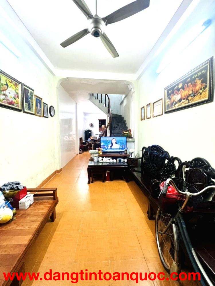 BÁN NHÀ THỤY PHƯƠNG BẮC TỪ LIÊM – 42M² DÂN XÂY CHẮC CHẮN – Ở NGAY – HƠN 6 TỶ