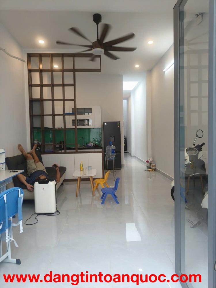 CHỦ NGỢP GIẢM 200TR - NHÀ HẺM XE HƠI ĐỖ XUÂN HỢP - TRẦN THỊ ĐIỆU - NHỈNH 5 TỶ