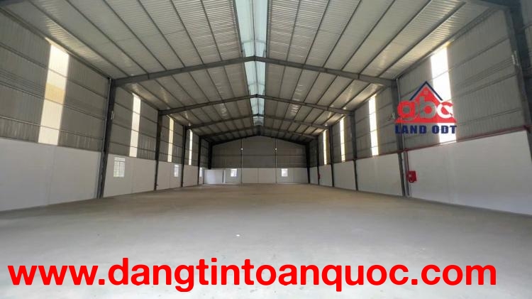 XT657 cho thuê nhà xưởng sản xuất, có trang bị PC, trạm điện SX riêng, trống xưởng