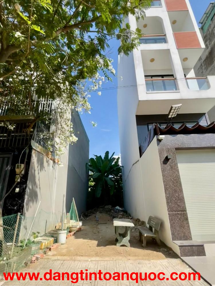 LÔ ĐẤT ĐƯỜNG NGUYỄN DUY TRINH PHÚ HỮU - KHU PHÂN LÔ ĐỒNG BỘ - ĐƯỜNG VỈA HÈ 8M - GIÁ 4 TỶ