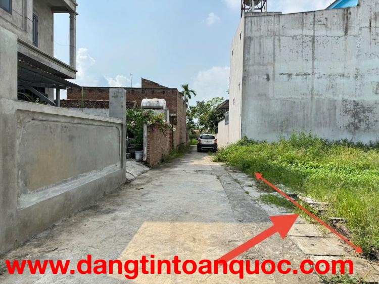 Bán Gấp Lô Đất 53m2 Thôn Yên Ninh, Hiền Ninh - Sóc Sơn  2 Mặt Thoáng - Giá Chỉ 2.2 Tỷ