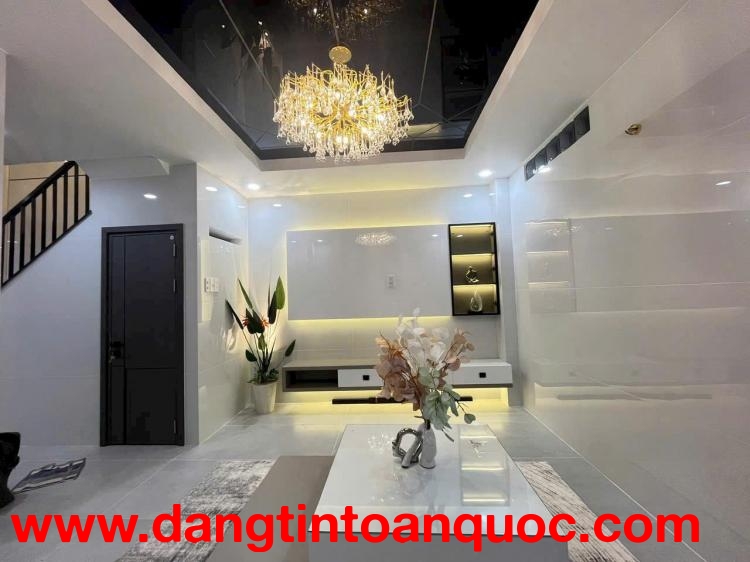 NHÀ MỚI ĐẸP VÀO Ở LIỀN- HXH 5Tầng 4 Pn Nội Thất Cao CấpLạc Long Quân Q11-Giá 8.7Tỷ