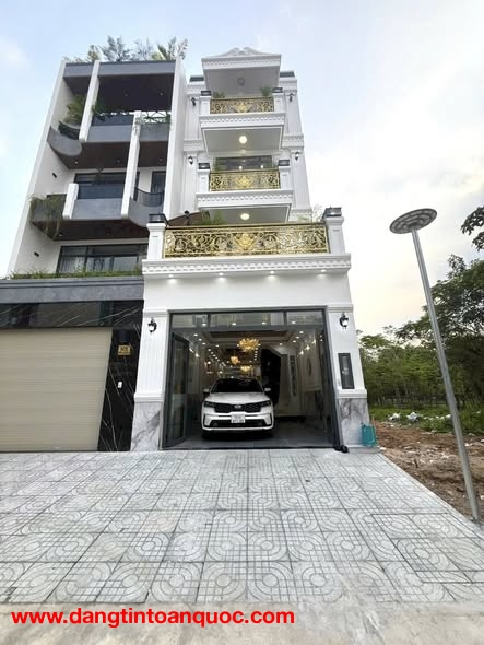 ĐẸP ĐỈNH CỦA CHÓP – COI LÀ THÍCH - ĐƯỜNG D6, P. TÂN MỸ, QUẬN 7