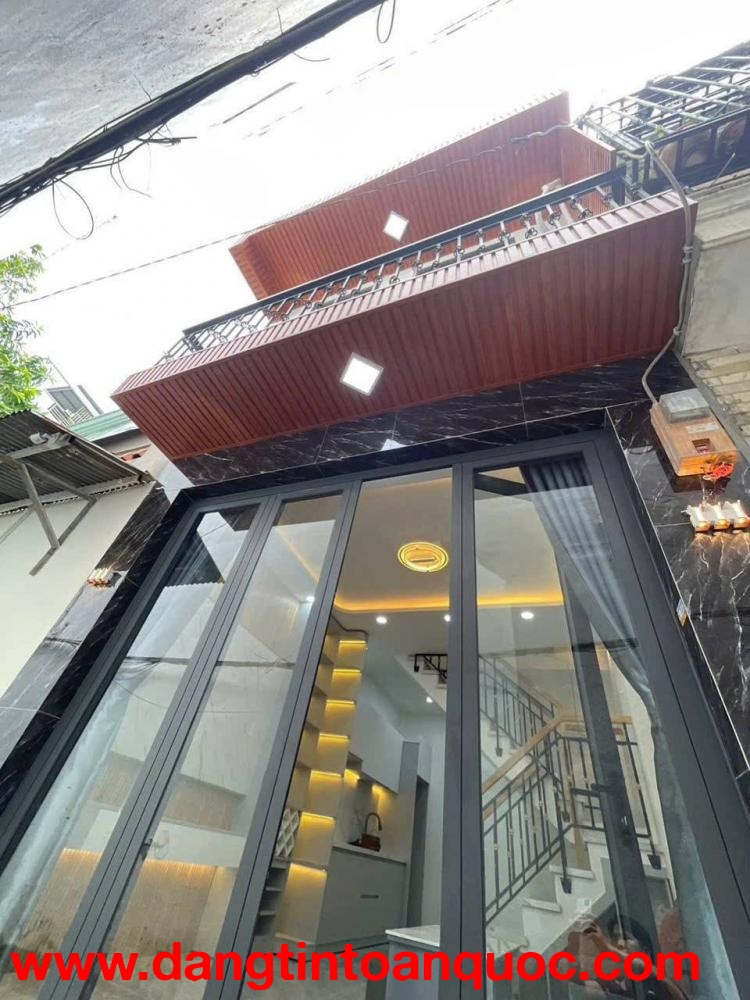 GIẢM SỐC 250 TRIỆU CHỈ 2,8 TỶ - NHÀ MỚI FULL – HẺM 337 TRẦN XUÂN SOẠN, QUẬN 7