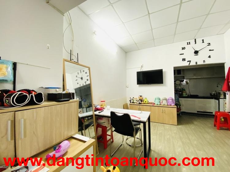 O2134 ???? nhà Đường Số 4 TP.Thủ Đức, SHR, Nở hậu, HXH, 1.x tỷ