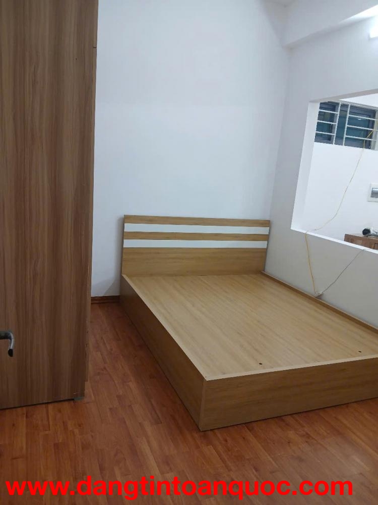 Bán gấp giá rẻ chung cư Sơn Tây 50m, tầng 2, mặt tiền 4m, 2.4 tỷ Ba Đình.