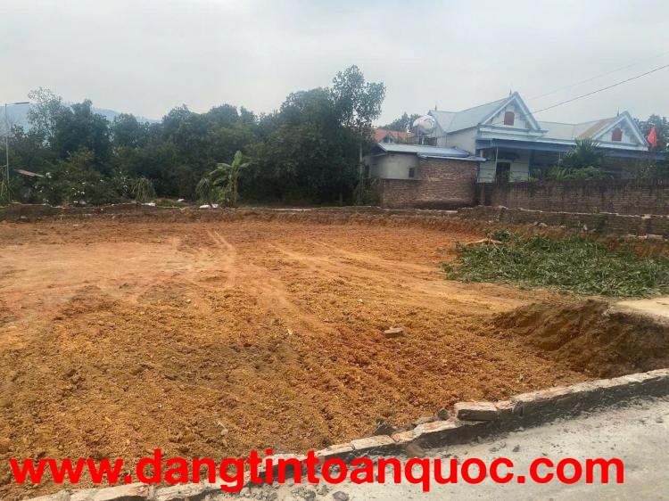 ĐẤT ĐẸP – GIÁ TỐT  – Sở Hữu Ngay Lô Đất Vị Trí Đắc Địa Tại Phúc Xuân - Trung Giã - Hà Nội