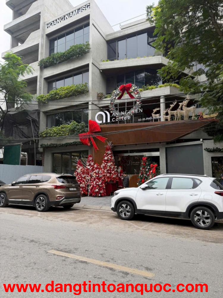 Nhà ngự tại Phố Trạm  DT 60m - MT 4m  7 tầng thang máy gara 2 xe ô tô  Thân gửi 19,55 T.ỷ