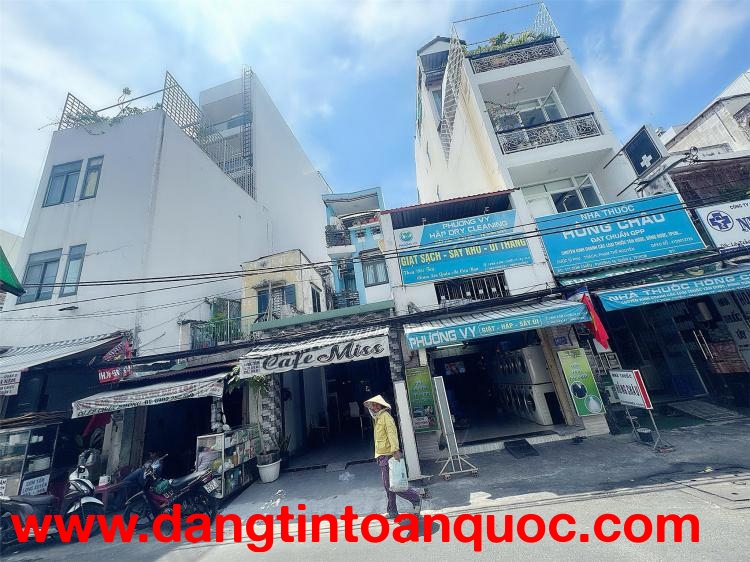 BÁN NHÀ MẶT TIỀN ĐƯỜNG XÓM CHIẾU, QUẬN 4 - CHÍNH CHỦ CHƯA QUA ĐẦU TƯ - GIÁ TỐT NHẤT KHU VỰC ĐANG CHÀ