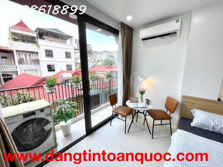 BÁN TÒA VP MẶT PHỐ MỚI BA ĐÌNH 100Mx 9T, MT 7,5M- VỈA HÈ RỘNG 35M - 250 TR/TH