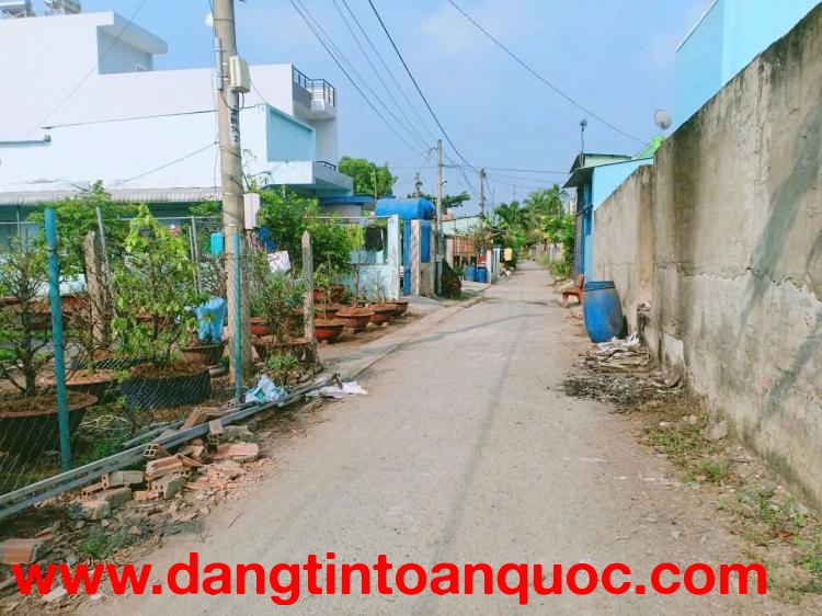 CẦN BÁN DÃY TRỌ 250M2 CÓ 11 PHÒNG MT ĐƯỜNG NHỰA