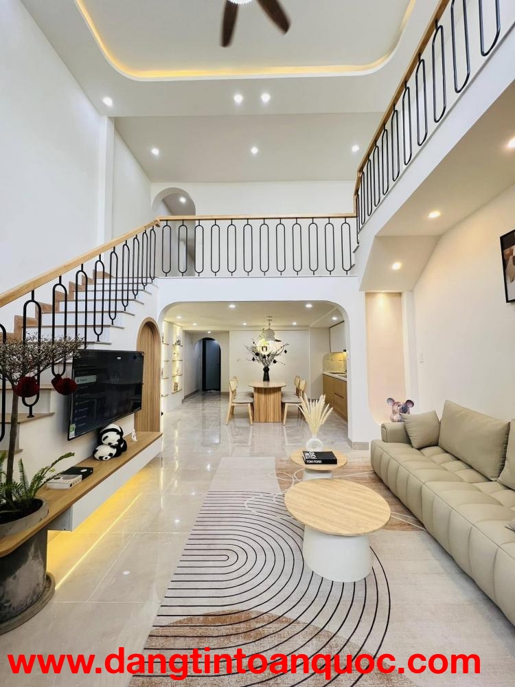 # Sau MT Điện Biên Phủ, Kiệt rộng thông, gần Công Viên, 70.1m2, ngang 5m, 2 tầng 3PN trên dưới.