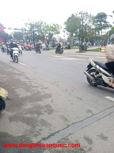 BÁN NHÀ TRỌ CAO CẤP 4 TẦNG – TP HUẾ