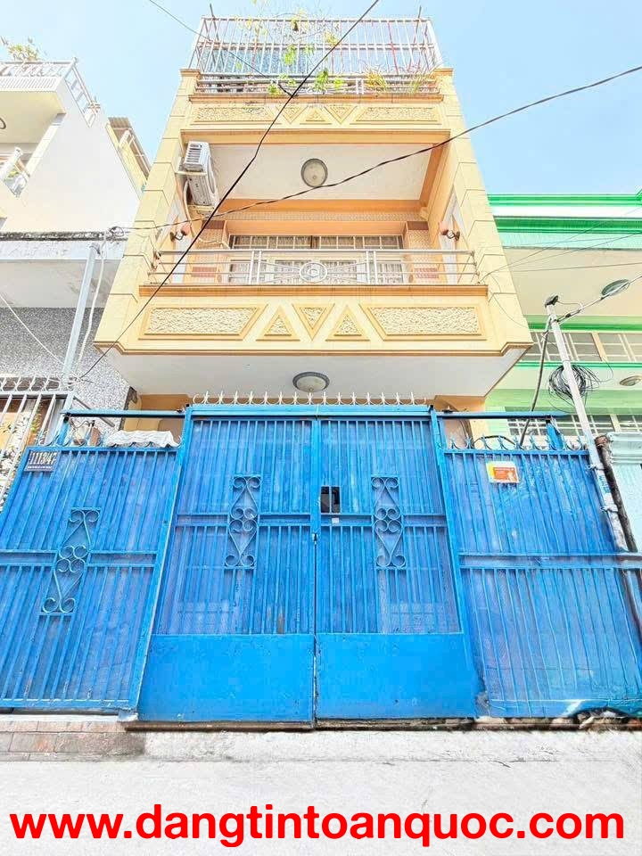 SIÊU PHẨM MỚI XUẤT HIỆN - 2 LẦU + SÂN THƯỢNG TRƯỚC - VỊ TRÍ MẶT TIỀN KINH DOANH - XE HƠI CHẠY TỚI NH