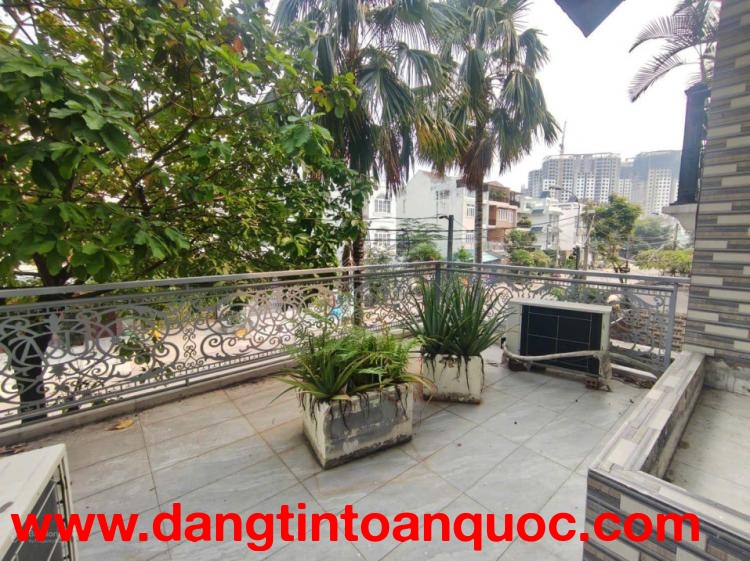 NHÀ MẶT TIỀN KDC ĐẲNG CẤP ĐƯỜNG 20M 4 TẦNG BỀ THẾ 5x24M NHỈNH 9 TỶ