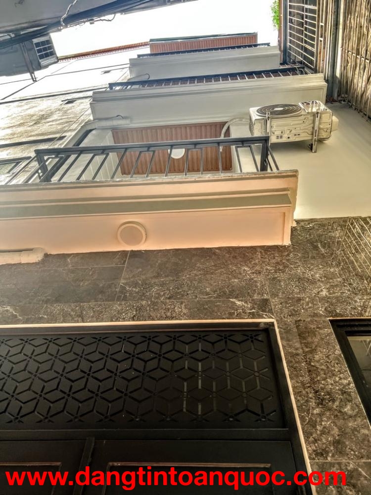 Bán nhà Trương Định, Hoàng Mai, gần ô tô, kinh doanh, 30m2, 6.85 tỷ(CTL)