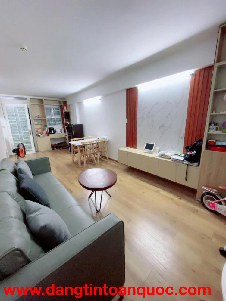 BÁN NHANH BLOCK B - TẦNG 4 - DT 44,5M2 (CĂN GÓC VIP NHẤT EHOME4). LH:0908002810.