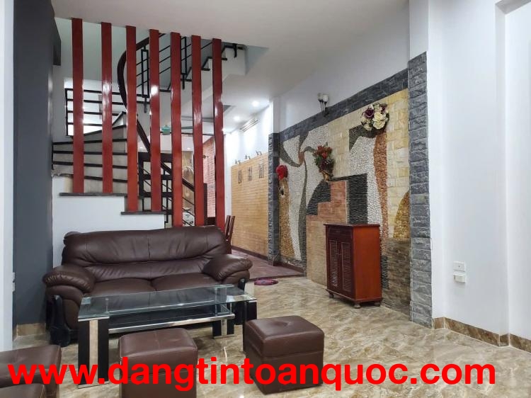 Giảm chào 200 triệu! Bán nhà Đặng Tiến Đông, 60m2, 5 tầng, mặt tiền 4m, nhỉnh 19 tỷ, ngõ ô tô