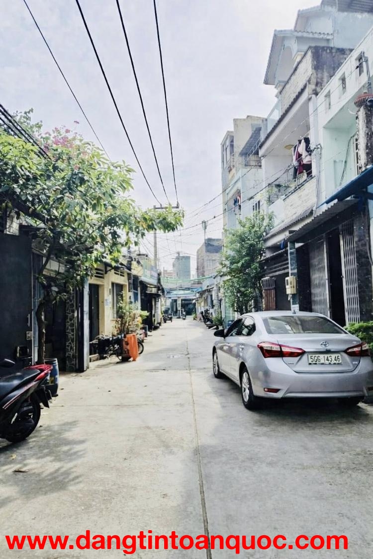 BÁN NHÀ GIÁP AEON TÂN PHÚ – HXH THÔNG 8M – NHÀ ĐẸP 2 TẦNG – 60M2 – NHỈNH 5 TỶ