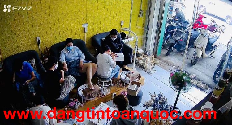 CHÍNH CHỦ CẦN SANG NHƯỢNG TIỆM NAIL MI GỘI CÓ CHỖ NGỦ LẠI