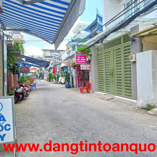 NHÀ CẤP 4 TIỆN XÂY MỚI - HẺM XE HƠI - 1135 HUỲNH TẤN PHÁT, Q7 - 5,9 TỶ (CÒN TL)