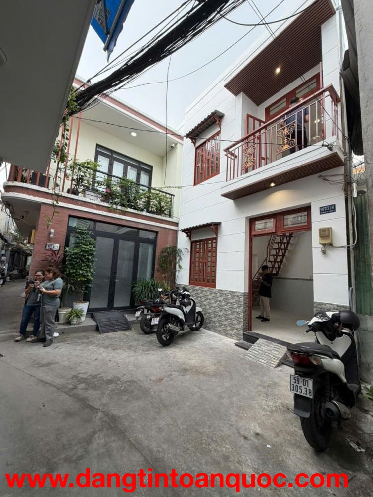 BÁN NHÀ ĐƯỜNG TRẦN XUÂN SOẠN, TÂN HƯNG, QUẬN 7, DT 30M2 CHỈ 3 TỶ 690. LH:0908523278.