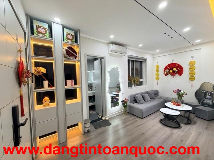 Bán căn hộ đẹp tòa CT1 B2  Tp Giao Lưu căn góc 54m2 2N1VS giá 4,89 tỷ