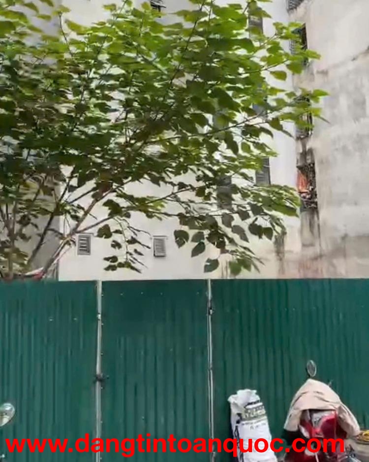 CHÍNH  CHỦ CẦN BÁN 02 LÔ ĐẤT VỊ TRÍ ĐẮC ĐỊA TẠI PHỐ ĐỒNG ME - MỄ TRÌ - TỪ LIÊM - HN