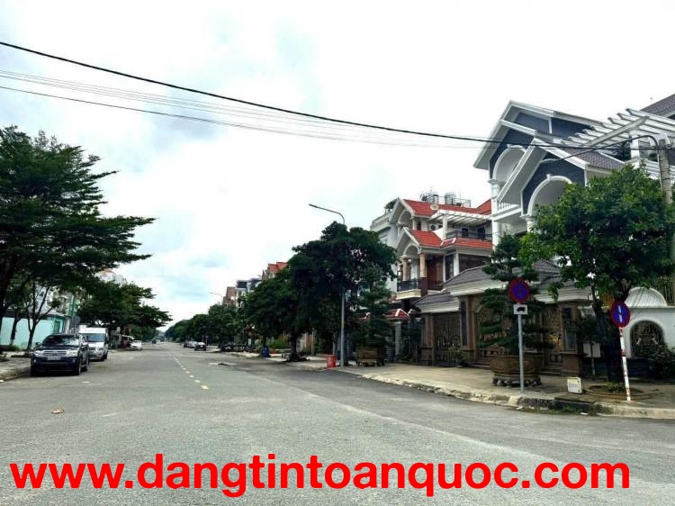 Biệt Thự Góc (14x22) 2 MT có vỉa hè KDC Hà Đô, Đường 16m Lê Thị Riêng, Thới An, Q12