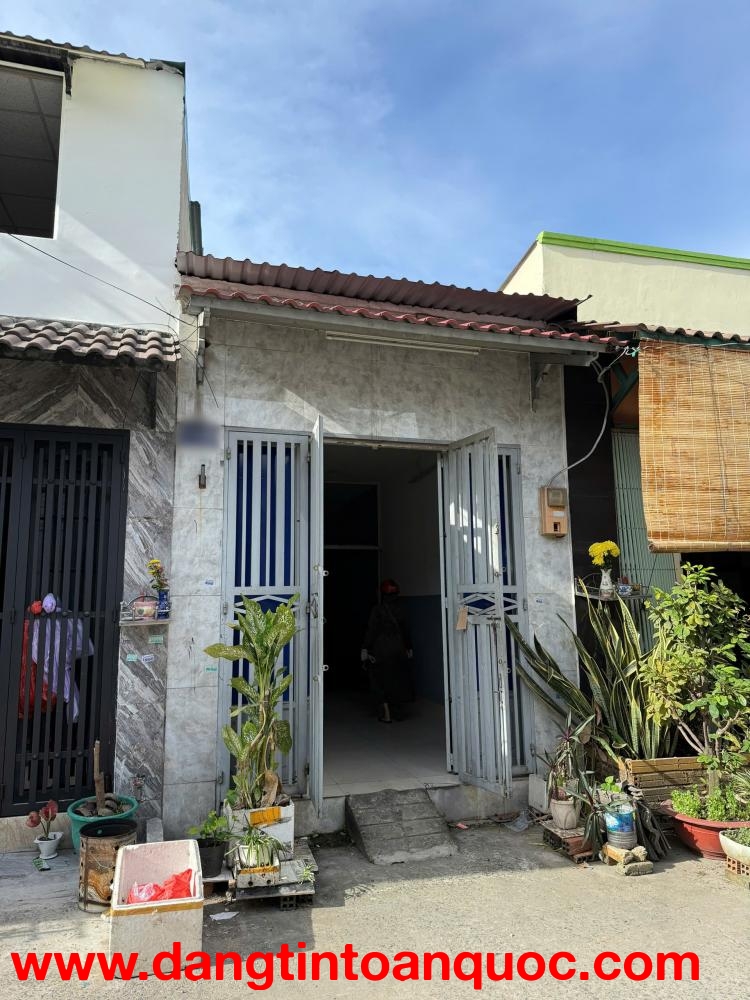 Nhà 2 tầng nở hậu hẻm xe tải C4 Phạm Hùng Bình Hưng - Bình Chánh