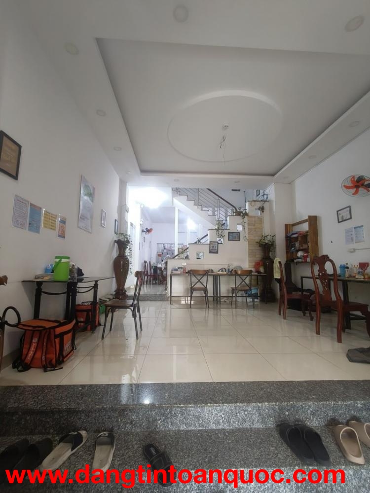 Bán nhà mặt phố đường số 8, Phường Tăng Nhơn Phú, TP HCM. DT 130m2, 3 tầng, 5PN, SH, 10.9 tỷ.