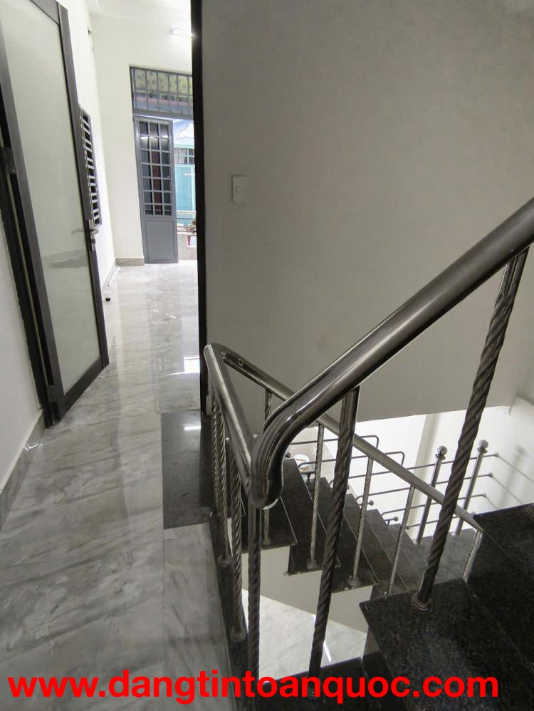 ♪ Kiệt 3m thẳng thông sát Lê Đình Thám, khu Chợ Mới, 38m2, 3 tầng cứng 3PN, 3.6x tỷ