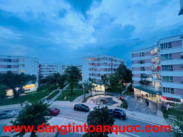 CHÍNH CHỦ CẦN BÁN CĂN CHUNG CƯ ĐẶNG XÁ 70 M2, GIÁ CHỈ 3.95 TỶ, LH 0985865658