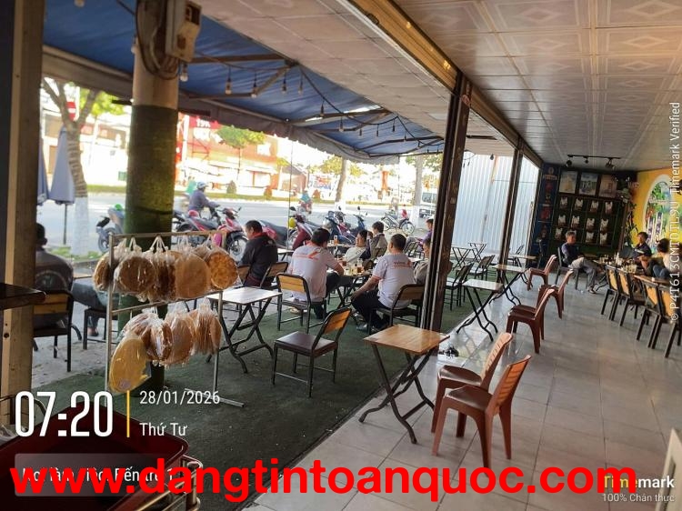 Do chuyển công tác không có thời gian quản lý quán nên mình cần sang nhượng quán cafe
