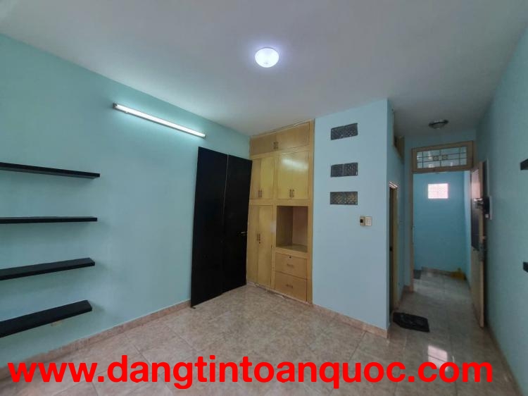 Cho thuê nhà nguyên căn tại 29/2A Tân Cảng, Phường 25, Quận Bình Thạnh, TP.HCM.