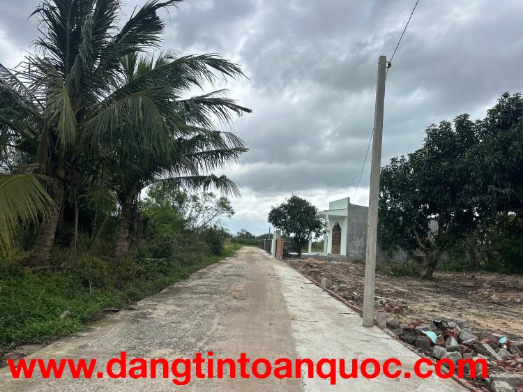 Bán sỉ 6 lô đất thổ cư Tân Hải - LaGi giá chỉ 400 triệu gần Biển sổ riêng