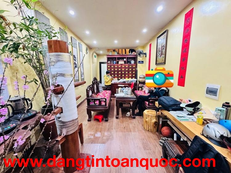 Bán nhà riêng tại Phố Trung Liệt, 14,5 tỷ, 49m2, 4PN, 5WC, giá tốt