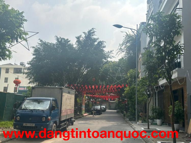 Chính chủ cần cho thuê Nhà 4 tầng ở khu đô thị Đại Thanh, xã Đại Thanh, Hà Nội