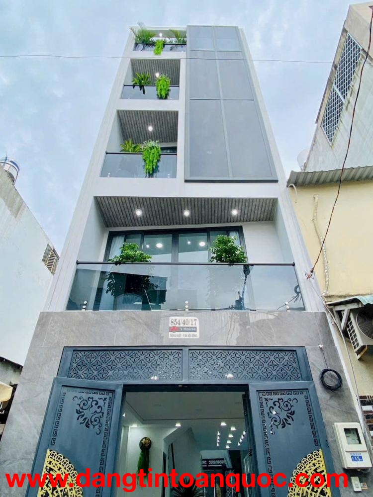 Chính chủ bán gấp nhà đẹp 3 tầng, hẻm ô tô thông,  nhà có thang máy ở đường Thống Nhất, GV, Gia chỉ 