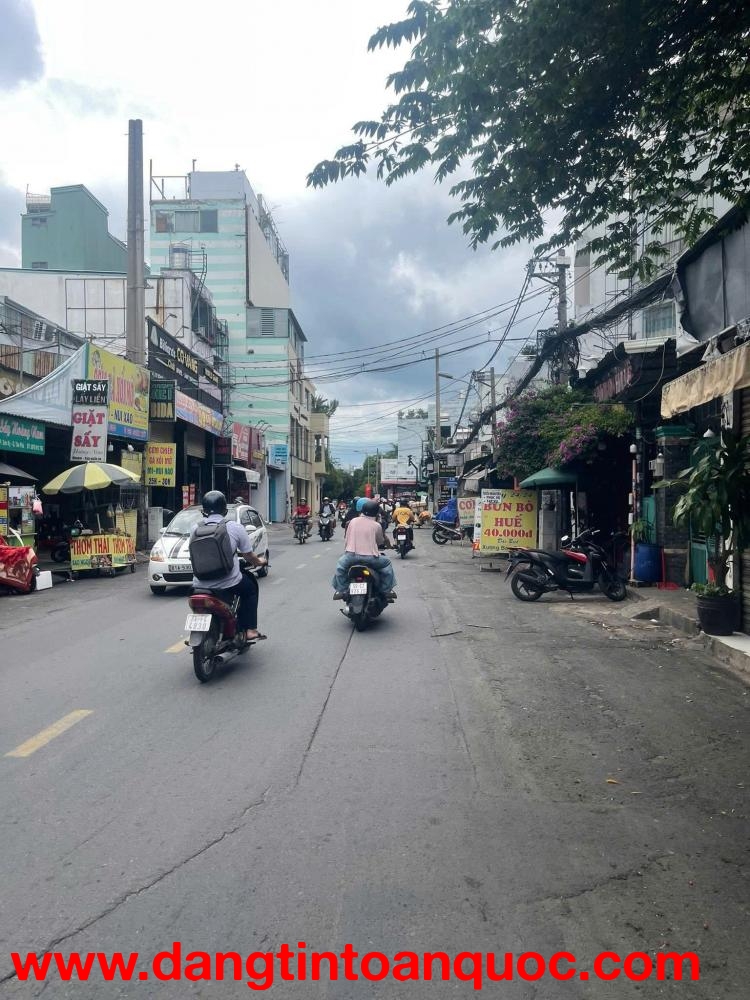 Bán nhà Mặt tiền Sơn Kỳ - gần Lê Trọng Tấn, 4x19m, 2 Tầng - 2 PN, Sổ A4, chỉ 9,5 tỷ.