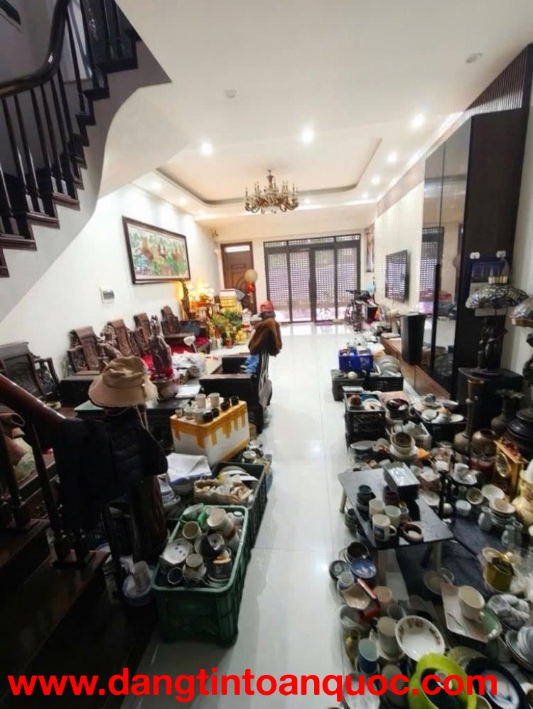 Bán nhà Hồng Tiến Dân xây- oto- Sát phố- Full Nội thất- 55m 5 tầng nhỉnh 14 tỷ(TL)