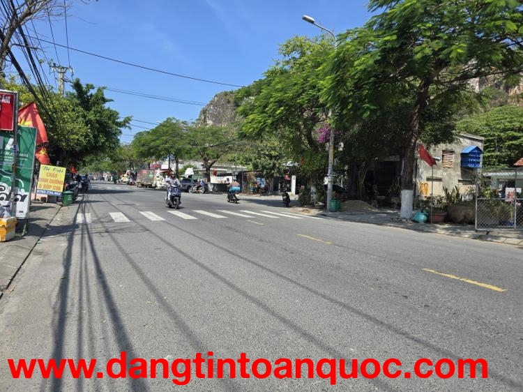 Bán mặt tiền đường Nguyễn Duy Trinh 370m2 – ngang khủng – giá 20.5 tỷ