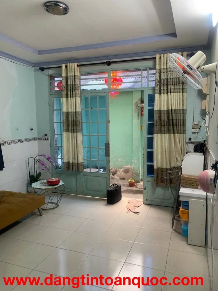 HIẾM - NHÀ 2 LẦU - NGAY ĐẠI HỌC CẢNH SÁT - LINH TÂY - CHỈ 3 TỶ NHỈNH