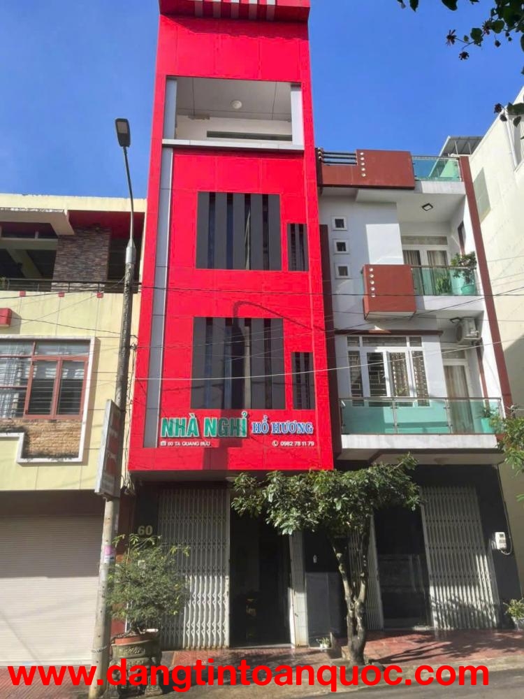 CẦN BÁN NHÀ NGHỈ TRUNG TÂM PLEIKU – DÒNG TIỀN ỔN ĐỊNH