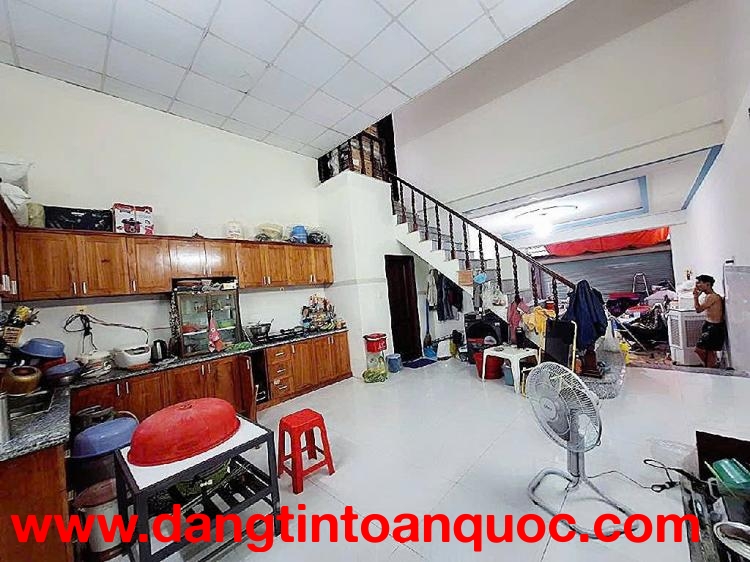 BÁN GẤP NHÀ 2 TẦNG –130m² CHỈ 6 TỶ , HXH 4 CHỖ – PHƯỜNG TAM BÌNH, THỦ ĐỨC
