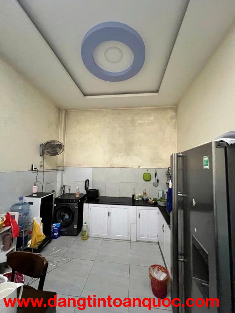 NHÀ ĐẸP - GIÁ TỐT - Cần Bán Nhà Hẻm 47 Trường Lưu Phường Long Trường, TP Thủ Đức, TP. Hồ Chí Minh.