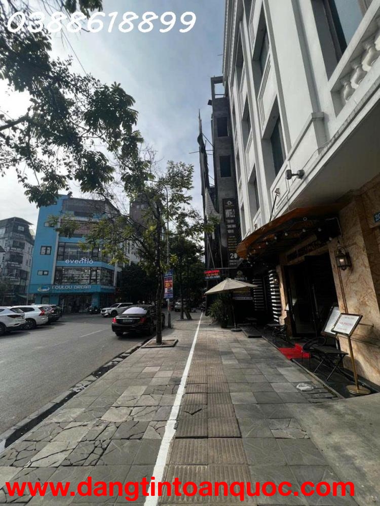 BÁN NHÀ MẶT PHỐ TT CẦU GIẤY 140M2 x 3T, MT 10,5M - ĐẦU TƯ