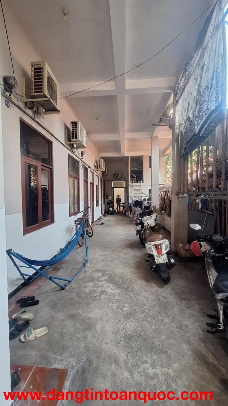 Bán nhà đường số 27, Hiệp Bình Chánh, Thủ Đức, TP HCM. DT 380m2, 2 tầng. Giá 17.9 tỷ.