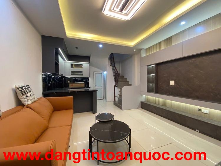 BÁN NHÀ NGỌC THỤY – LONG BIÊN - 7.39 TỶ (thương lượng nhẹ)