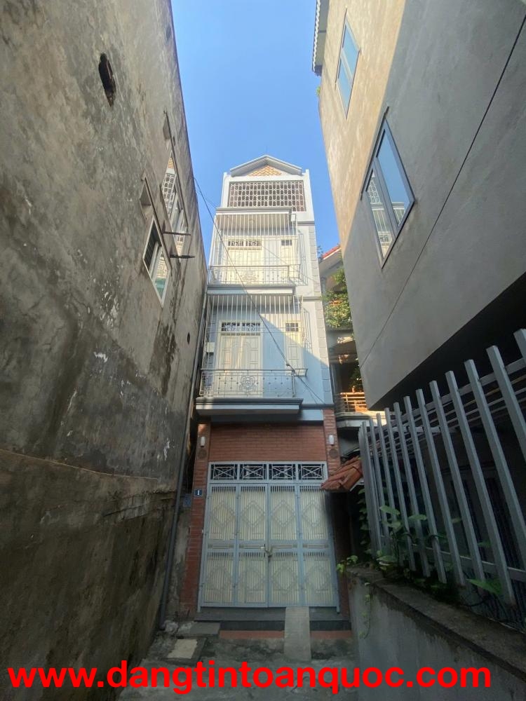 CHÍNH CHỦ CHO THUÊ NHÀ 4 TẦNG – NGAY SÁT MẶT ĐƯỜNG THỤY PHƯƠNG